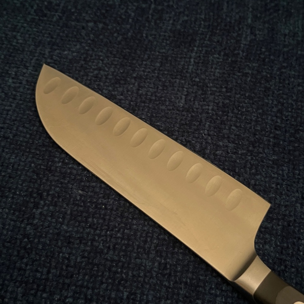 Wüsthof Classic Santoku Knife - Picture 4 of 9